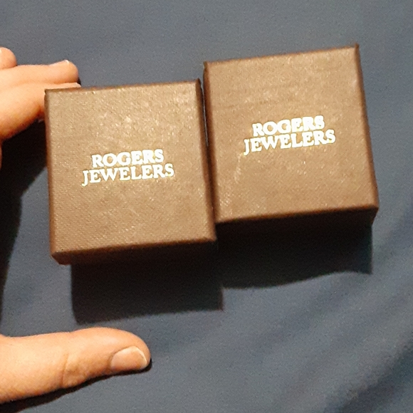 Set of 2 gorgeous rings 1 ruby and 1 amethyst - Picture 4 of 4